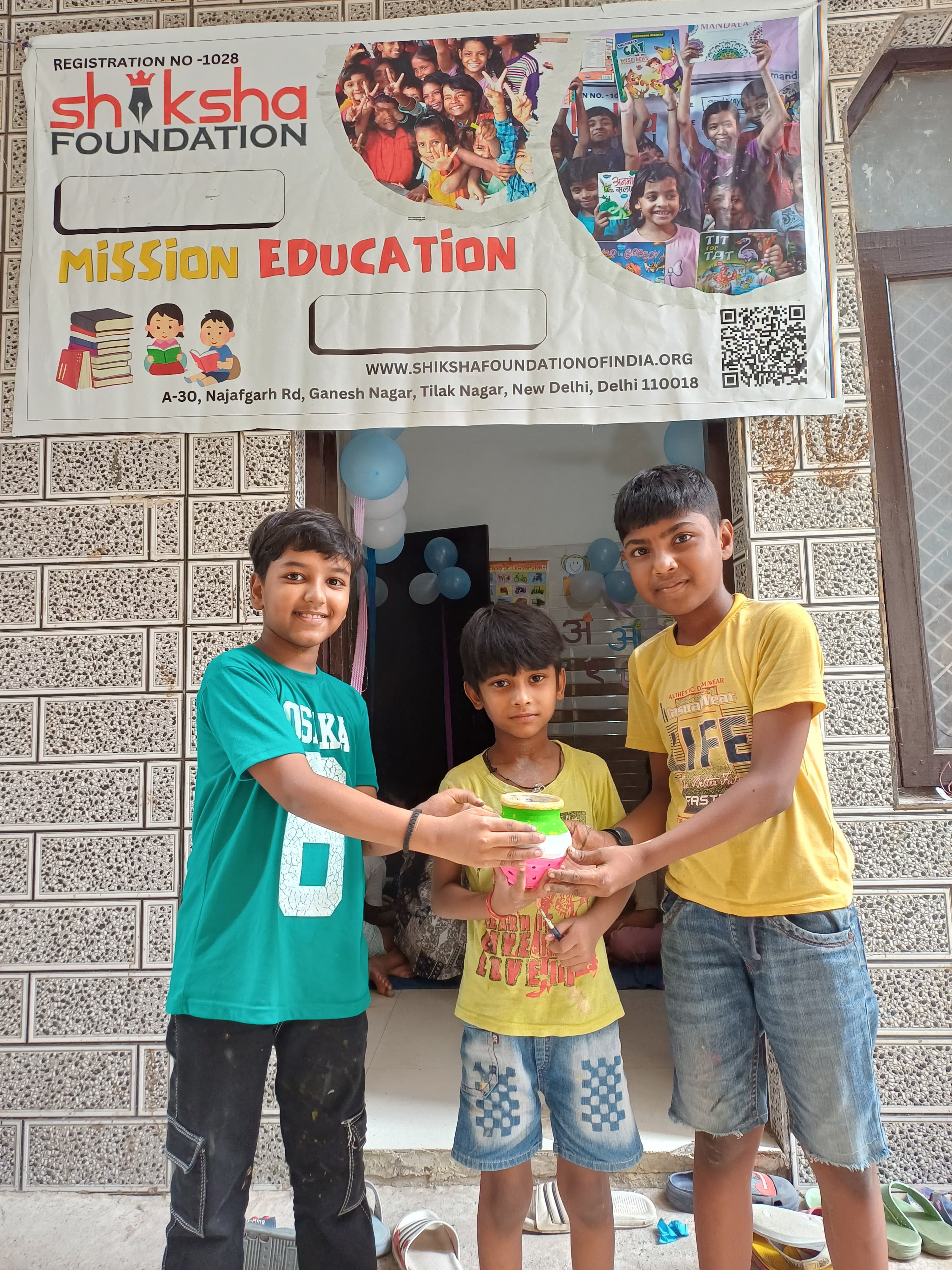 Children at a Shiksha Foundation educational activity