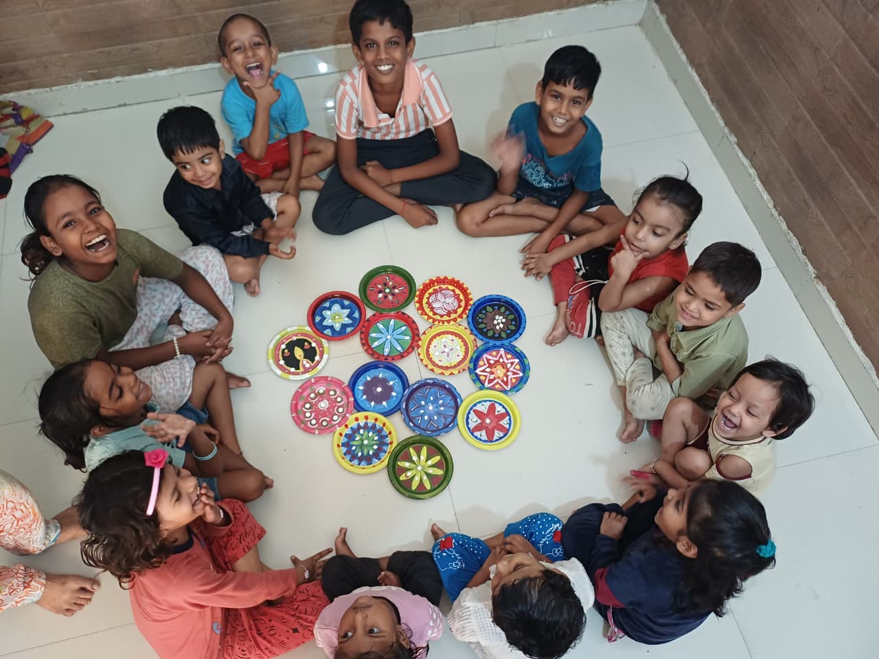 Children focused on learning at Shiksha Foundation